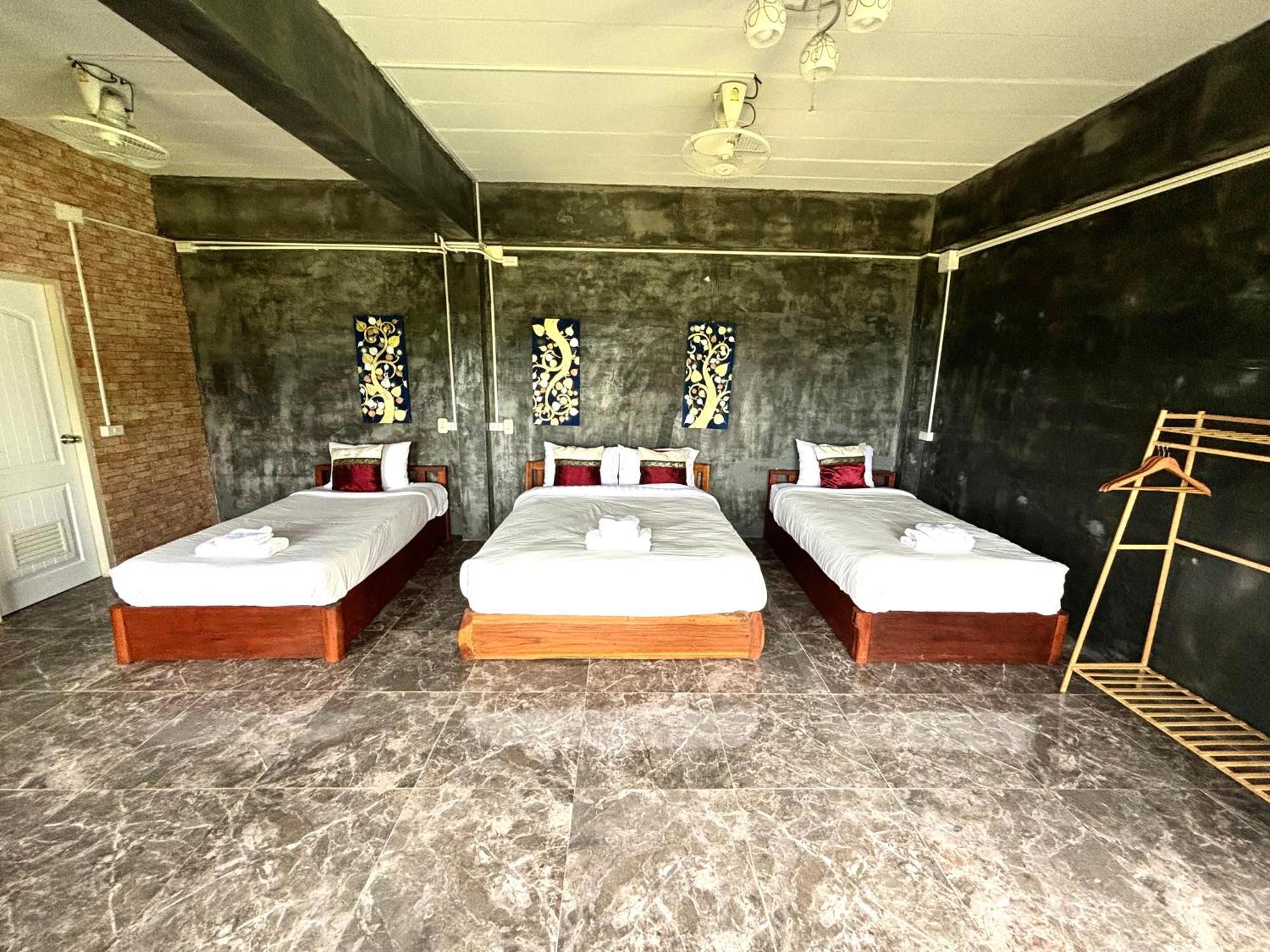 Pai Kiang Fa Hotel Exterior foto